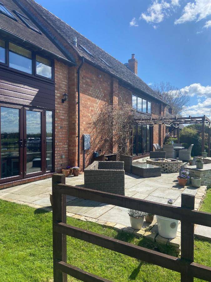 Bed and Breakfast The Barn Bishops Tachbrook Exterior foto